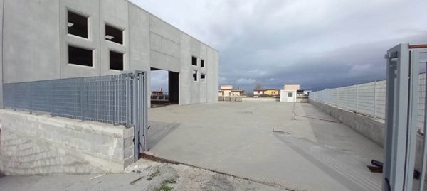 capannone in vendita a Somma Vesuviana