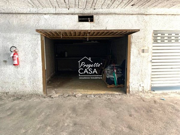 casa indipendente in vendita a Somma Vesuviana in zona Mercato Vecchio