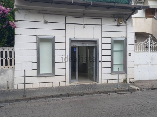 locale commerciale in vendita a Somma Vesuviana
