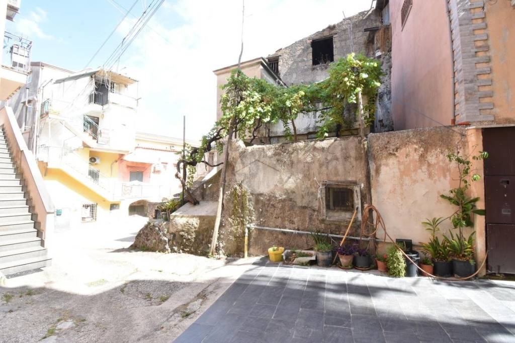 casa indipendente in vendita a Somma Vesuviana