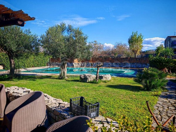 casa indipendente in vendita a Somma Vesuviana