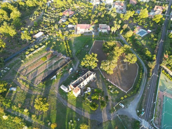 casa indipendente in vendita a Somma Vesuviana in zona Rione Trieste