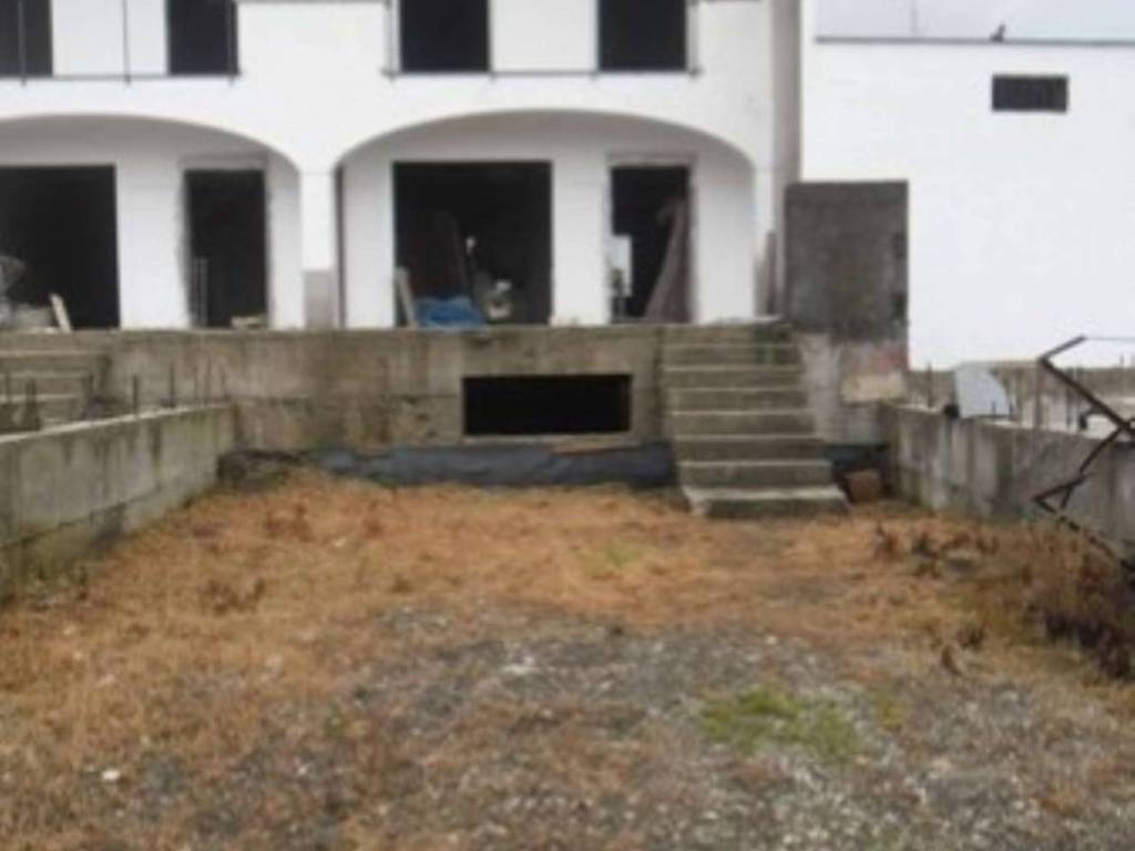 casa indipendente in vendita a Somma Vesuviana in zona Rione Trieste