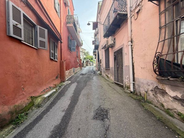 appartamento in vendita a Somma Vesuviana in zona Mercato Vecchio
