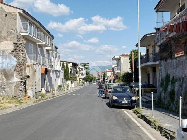 appartamento in vendita a Somma Vesuviana in zona Rione Trieste