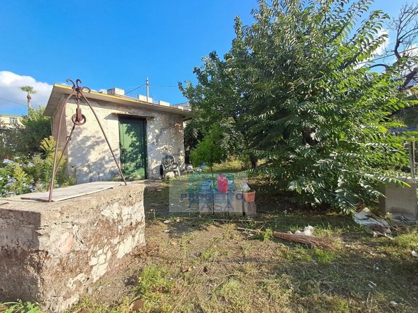 casa indipendente in vendita a Somma Vesuviana in zona Mercato Vecchio