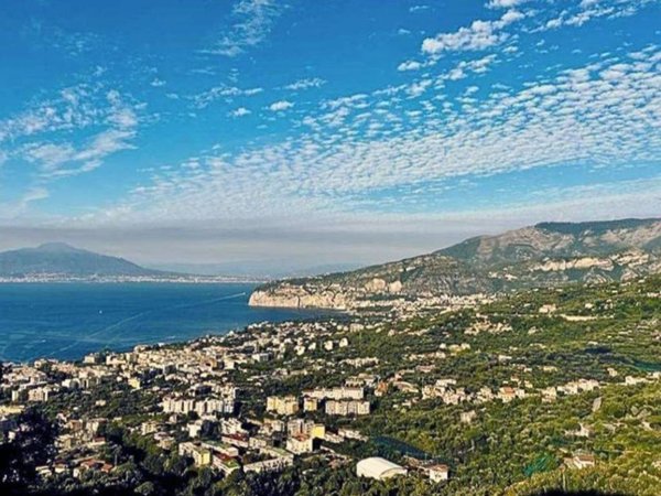 casa indipendente in vendita a Sorrento