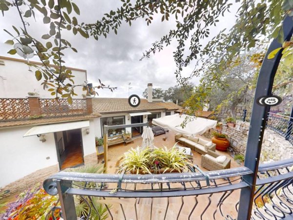 casa indipendente in vendita a Sorrento