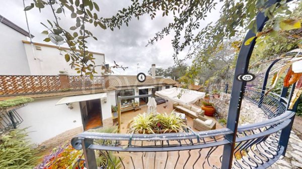 casa indipendente in vendita a Sorrento