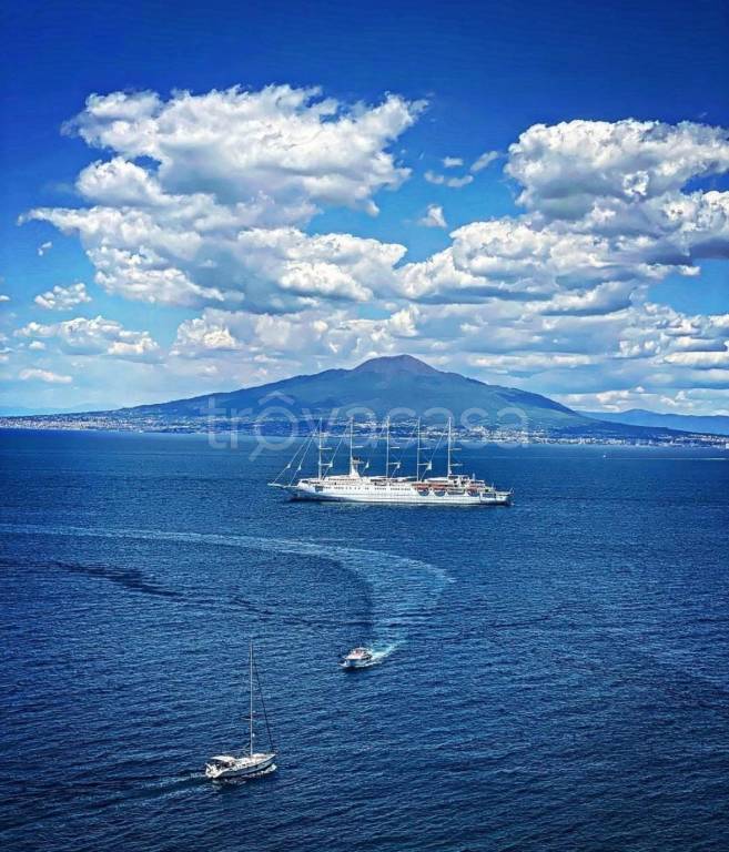 negozio in vendita a Sorrento