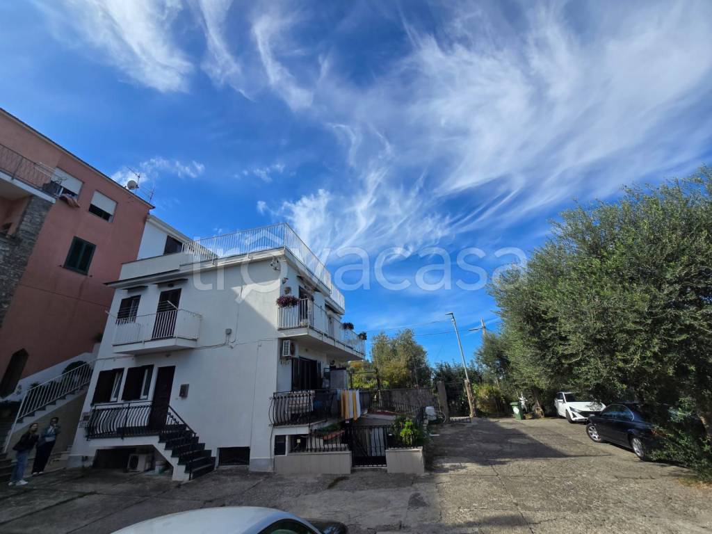 appartamento in vendita a Sorrento in zona Priora