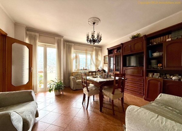 appartamento in vendita a Sorrento in zona Cesarano