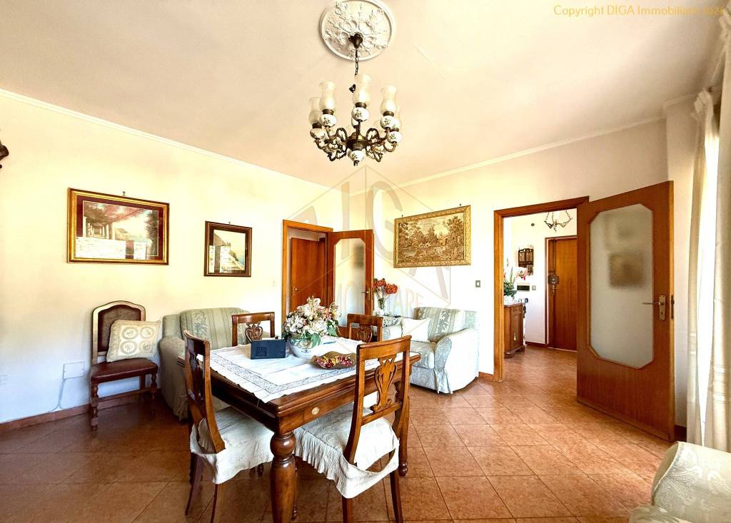 appartamento in vendita a Sorrento in zona Cesarano