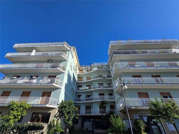 appartamento in vendita a Sorrento in zona Santa Lucia