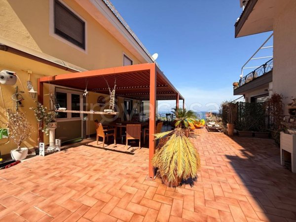 appartamento in vendita a Sorrento in zona Sorrento Marina Grande