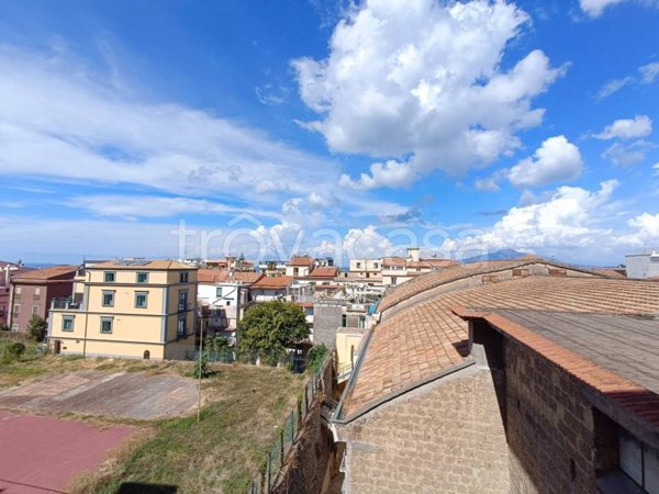appartamento in vendita a Sorrento in zona Santa Lucia