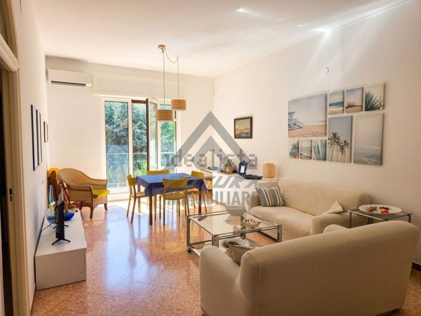 appartamento in vendita a Sorrento in zona Santa Lucia