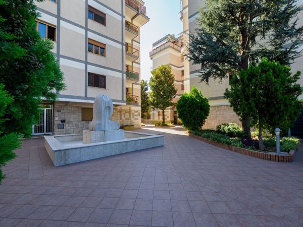 appartamento in vendita a Sorrento in zona Santa Lucia