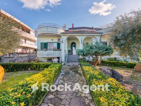 casa indipendente in vendita a Striano