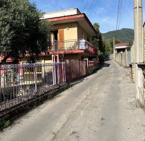 casa indipendente in vendita a Terzigno