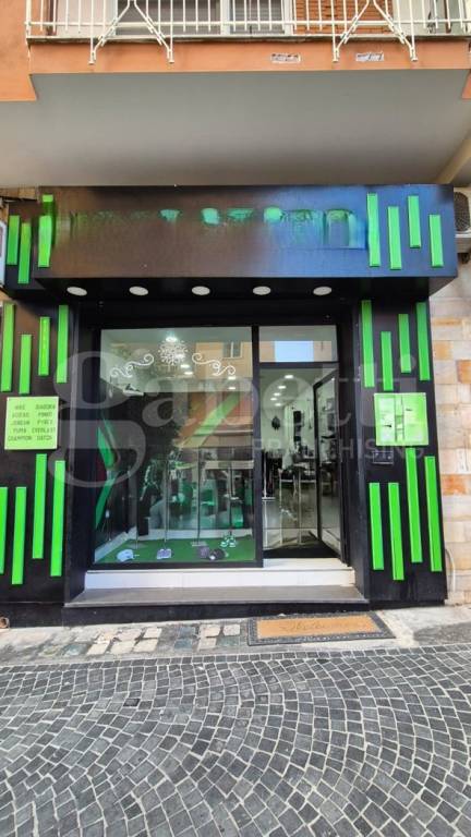negozio in vendita a Torre Annunziata