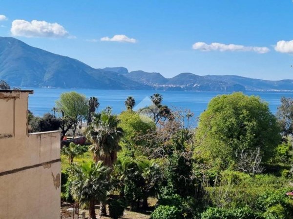 appartamento in vendita a Torre Annunziata