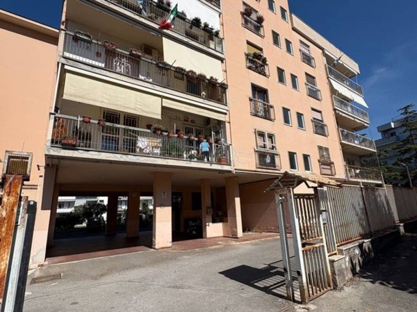 appartamento in vendita a Torre Annunziata