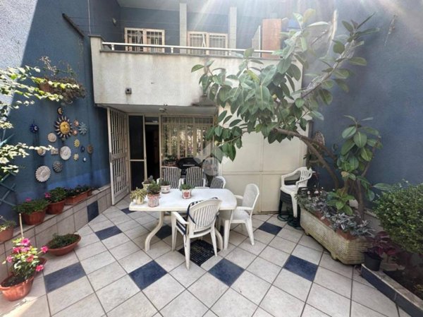 casa indipendente in vendita a Torre Annunziata