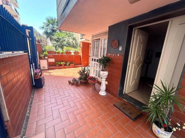 casa indipendente in vendita a Torre Annunziata
