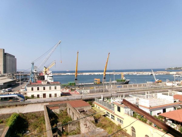 appartamento in vendita a Torre Annunziata
