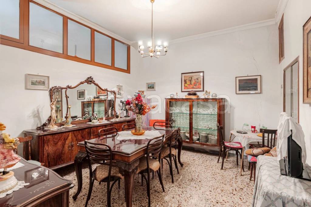appartamento in vendita a Torre Annunziata
