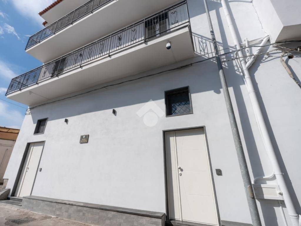 casa semindipendente in vendita a Torre Annunziata