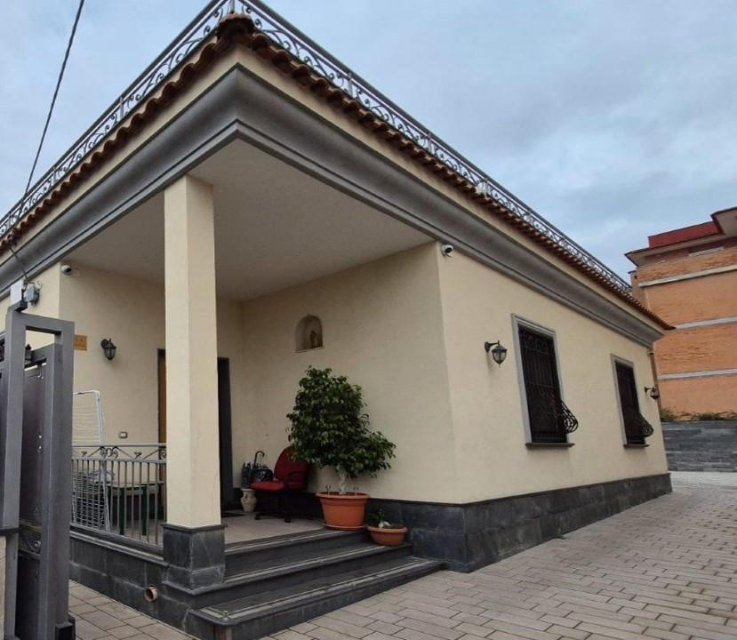 casa indipendente in vendita a Torre Annunziata