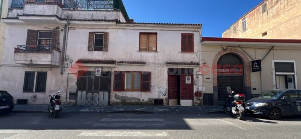 casa indipendente in vendita a Torre Annunziata