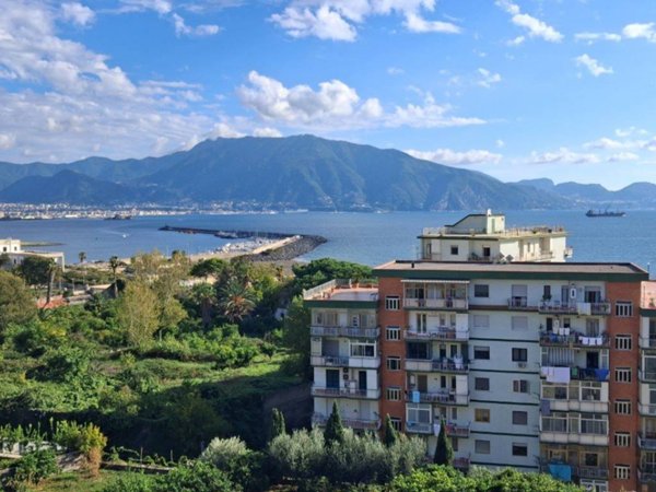 appartamento in vendita a Torre Annunziata