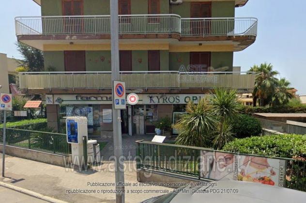 negozio in vendita a Torre Annunziata