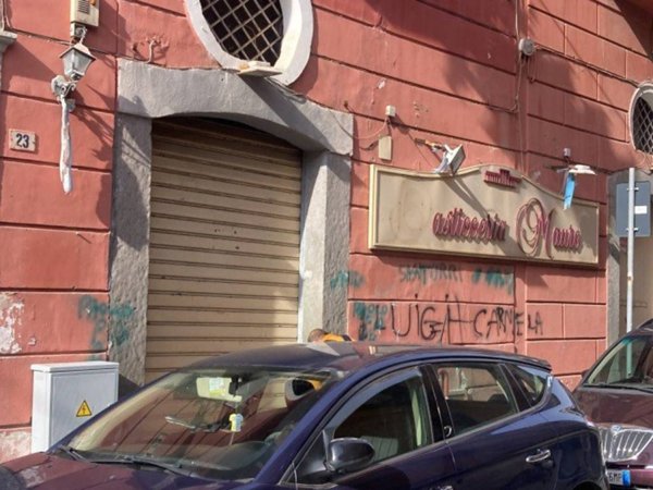 negozio in vendita a Torre Annunziata