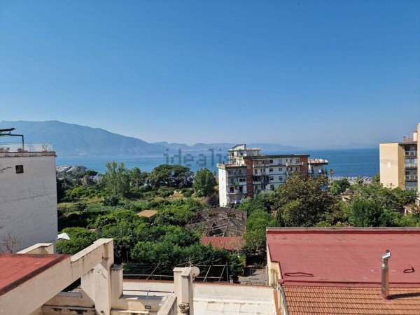 ufficio in vendita a Torre Annunziata