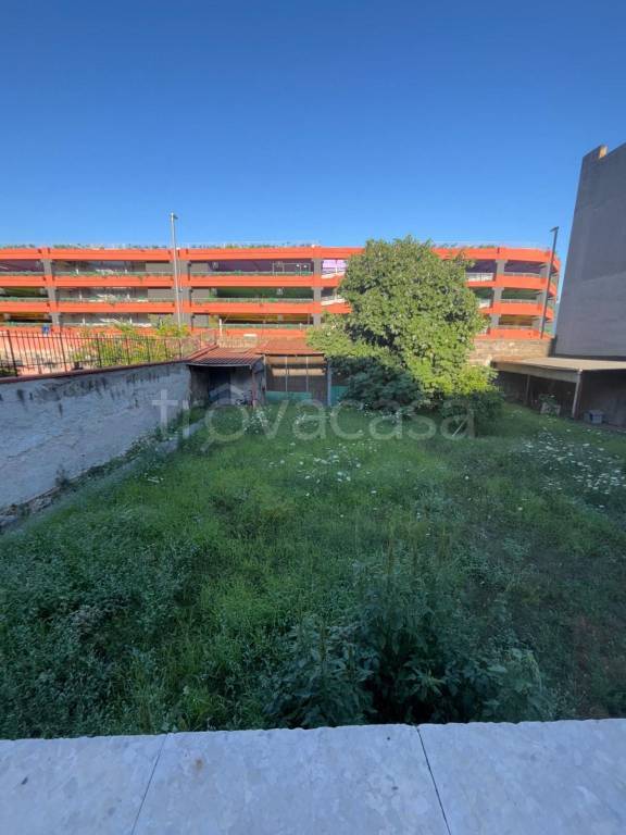 appartamento in vendita a Torre Annunziata in zona Terragneta