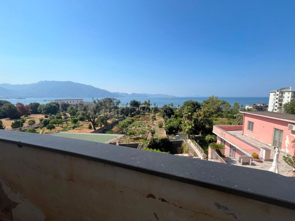 ufficio in vendita a Torre Annunziata