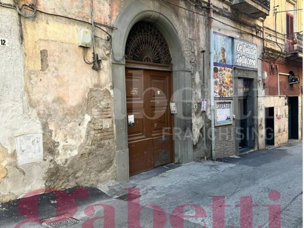 box auto in vendita a Torre Annunziata