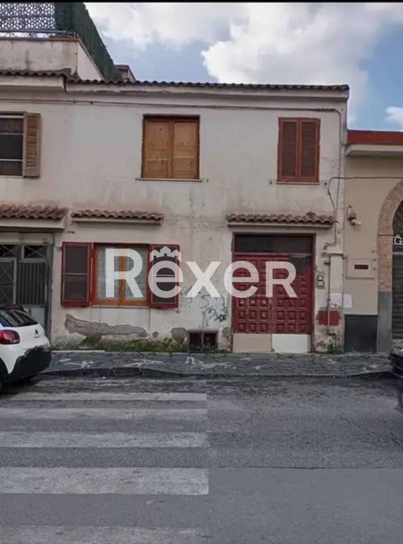 casa indipendente in vendita a Torre Annunziata