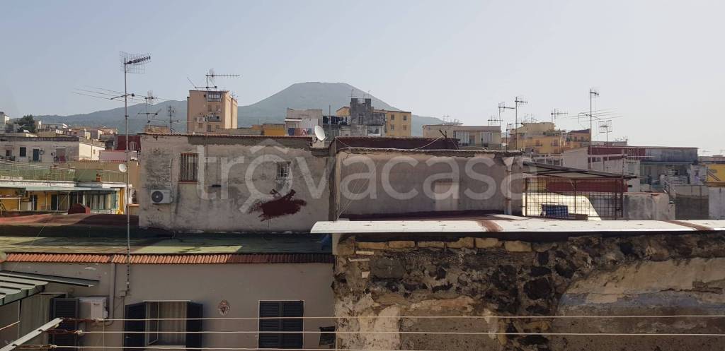 appartamento in vendita a Torre del Greco in zona Centro Città