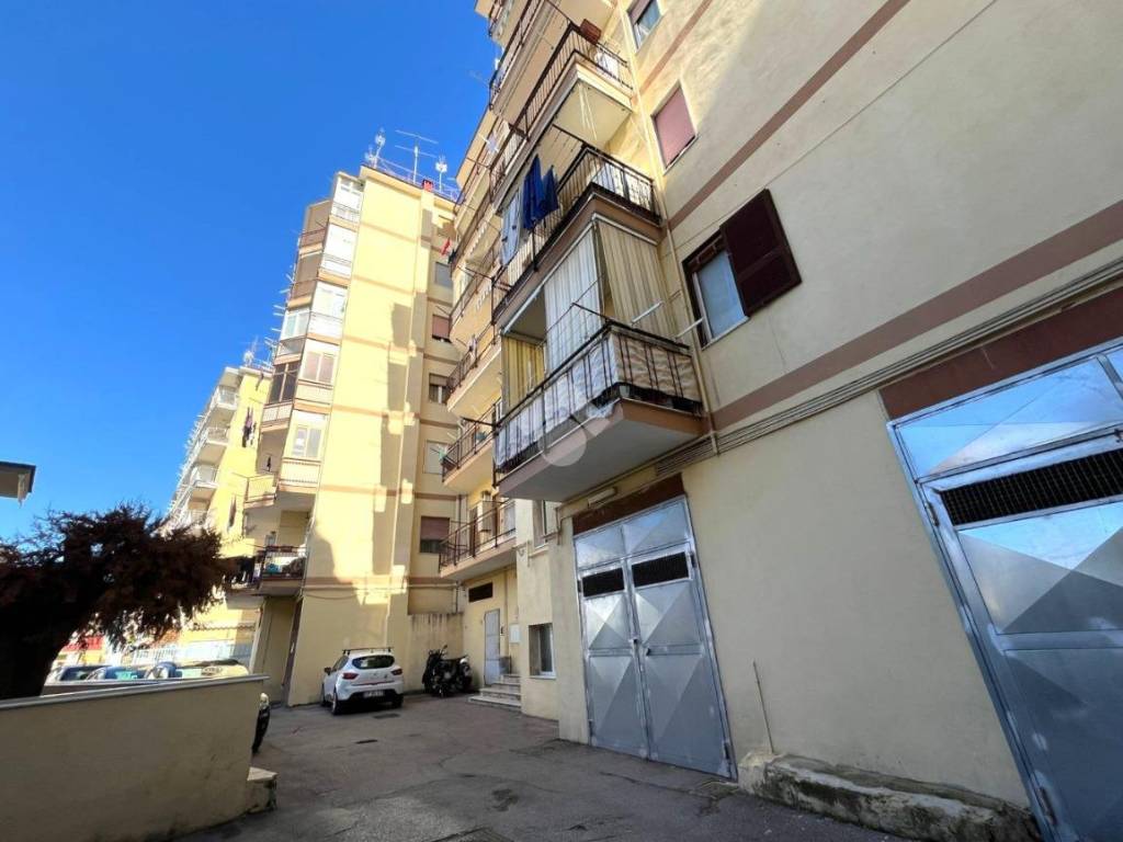 appartamento in vendita a Torre del Greco in zona Centro Città