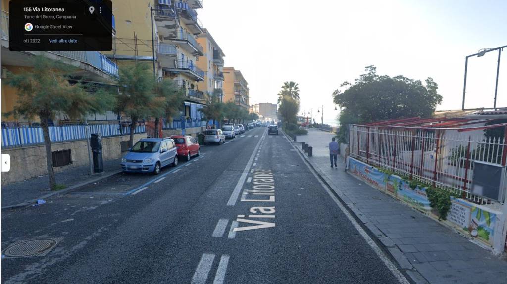 appartamento in vendita a Torre del Greco in zona Litoranea