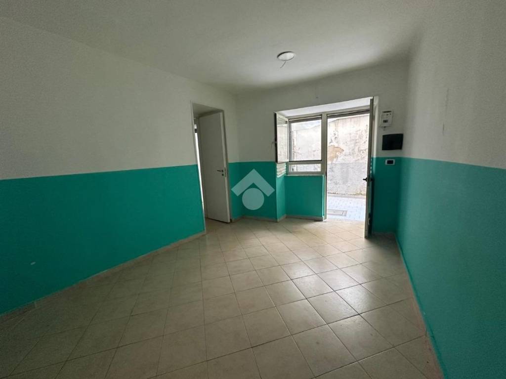 ufficio in vendita a Torre del Greco in zona Centro Città