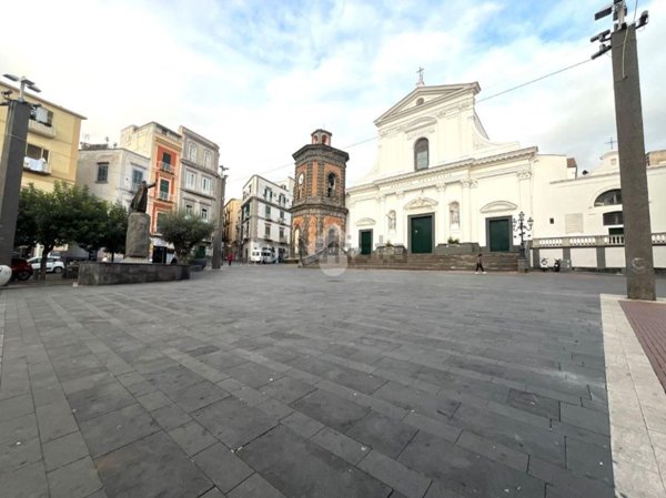 appartamento in vendita a Torre del Greco in zona Centro Città