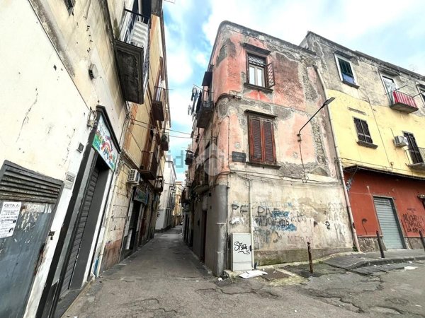 appartamento in vendita a Torre del Greco in zona Centro Città