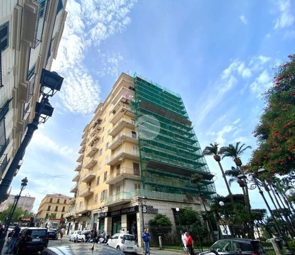 appartamento in vendita a Torre del Greco in zona Centro Città