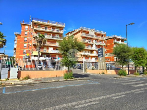 appartamento in vendita a Torre del Greco in zona Litoranea